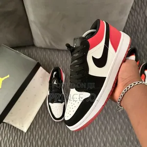 Air Jordan 1 Low “Black Toe” Sneakers