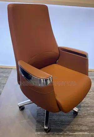Executive Office Chair Pivot for Director's Office