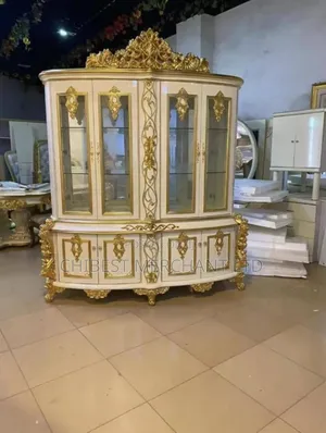 High Quality Royal Wine Bar