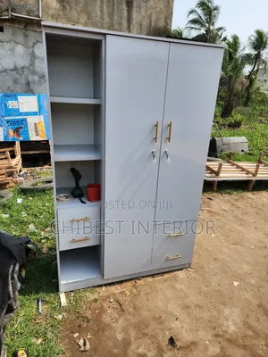 Luxury Wardrobe Made With HDF Plywood