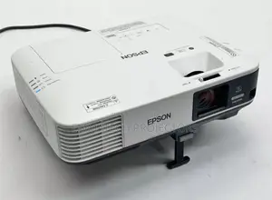 Brand New Full HD  Large Cinema And Home Cinema Projector
