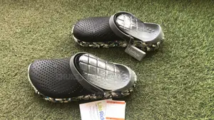 Lite Ride Crocs