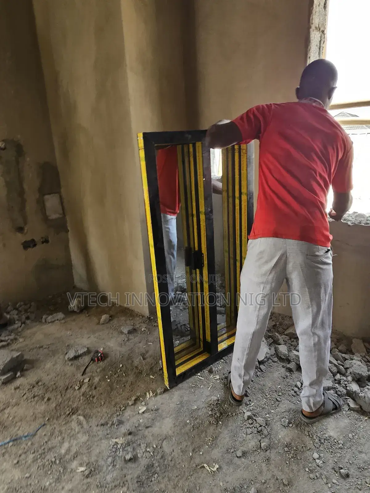 Frameless Window