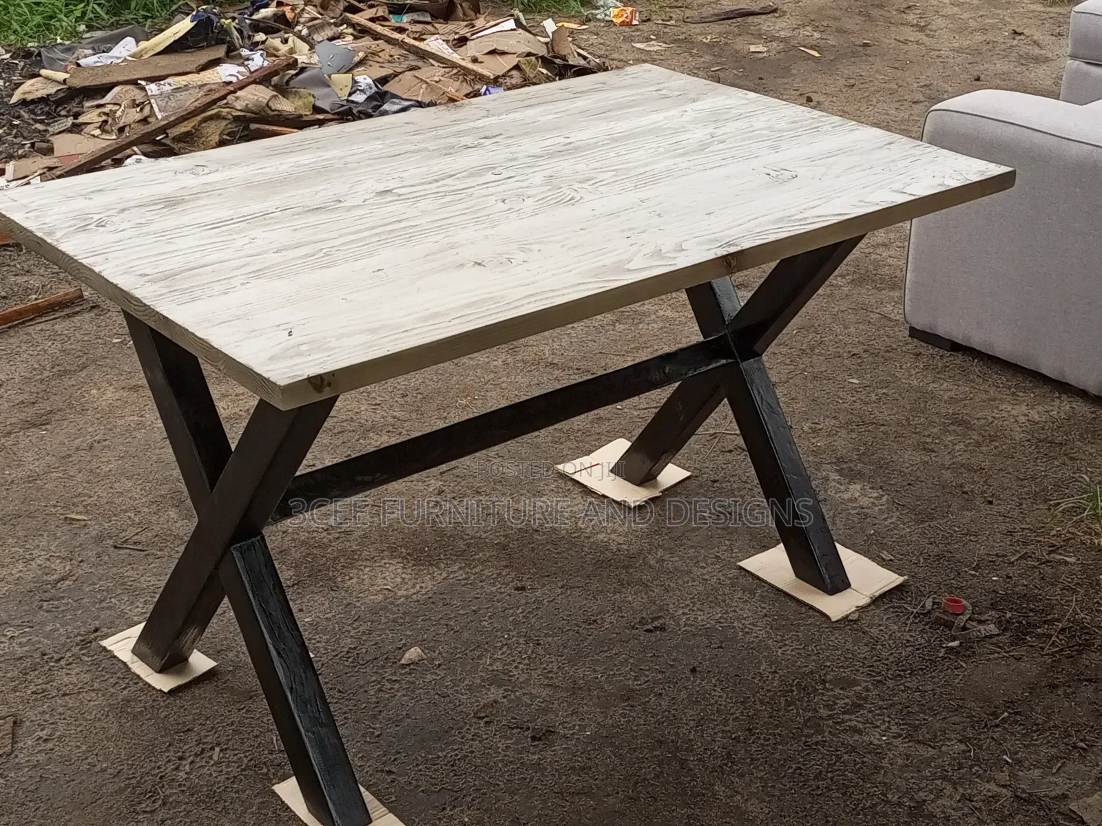 Dinning Table