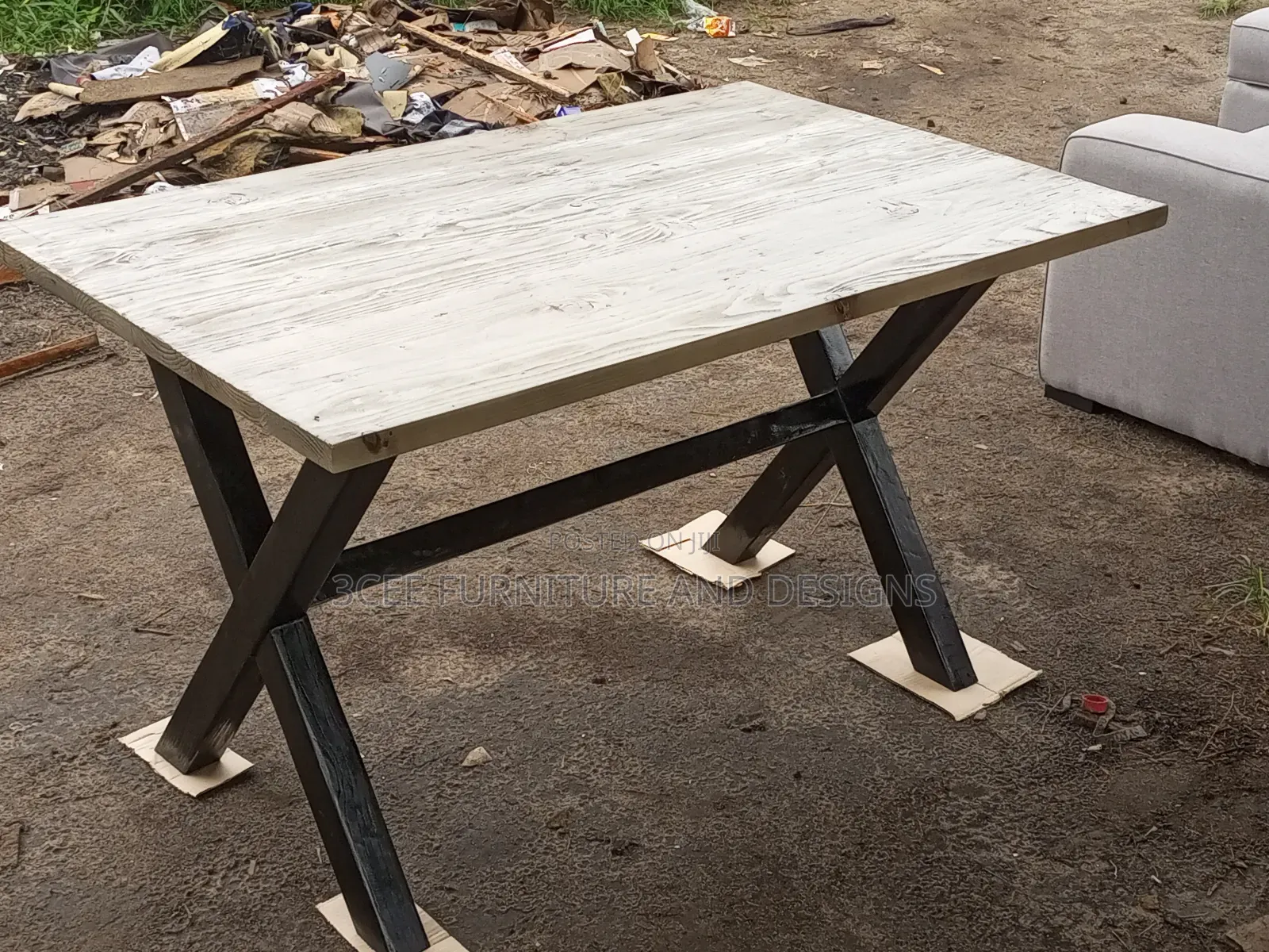 Dinning Table