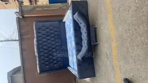 6x6 Upshotery Bedframe With Footrest