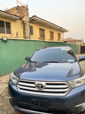 Toyota Highlander Limited 3.5l 4WD 2013 Blue