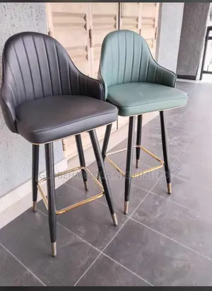 High Long Rotatable Bar Stool