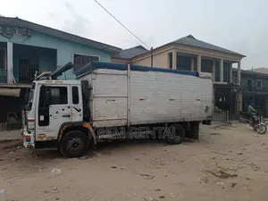 Truck for Hire to Move Your Good to Ghana,Niger,Sierraleone