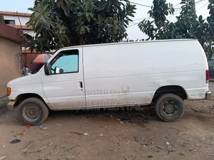 House Properties and Goods Relocation Van for Hire