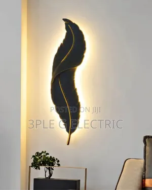 Leaf Wall Mounted Lamp