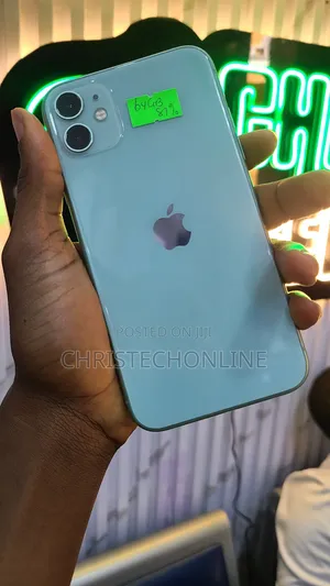 Apple iPhone 11 64 GB Green