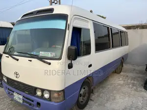 Bus Hire in VI Victoria Island