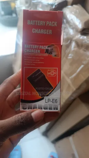 Brand New Camera Battery Charger Canon 60D