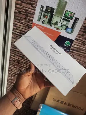 Apple Magic Keyboard With Touch ID (Openbox)