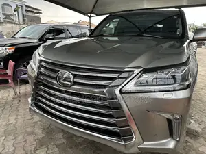Lexus LX 2018 Gray