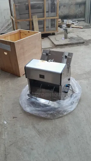 Bread Slicer Machine