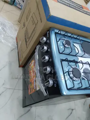 Powerful Boscon 4 Burner Cooker