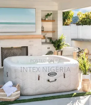 Intex Purespa Chevron Deluxe Inflatable Whirlpool for 4 Seat