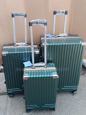 Green Aluminium Set of 3 Green Travelling Luggage Boxes