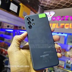 Samsung Galaxy A13 5G 64 GB Black