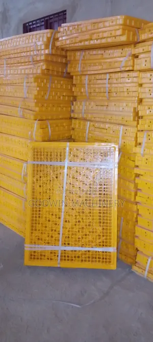 Movable Cages for Birds