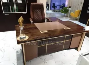 Executive Table 1.6meters