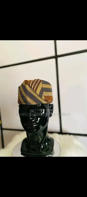 Fibre Made Mannequin Heads For Caps
