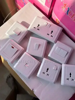 White Switchs And Sockets