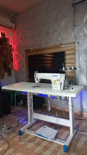 Original Industrial Juki Sewing Machine