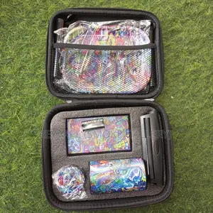 Smoke Kit With Storage