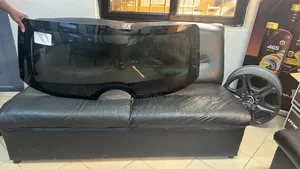 Hyundai Tucson 2022 Back Glass We Deliver Install