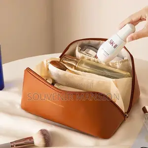 Leather Make Up / Cosmetics Bag