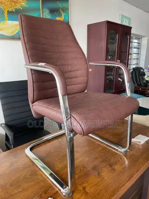 Luxury Office Line Chair