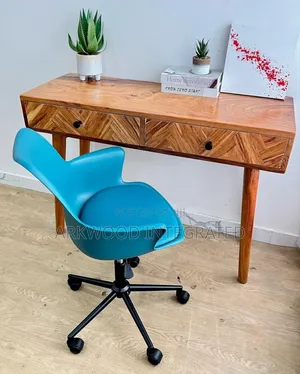 Office / Reading Plastic Chair Height Adjustable