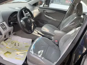 Toyota Corolla 2012 Black