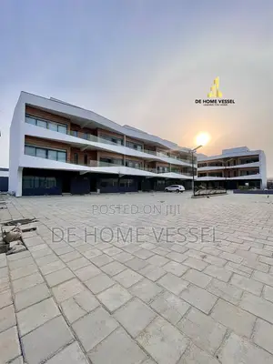4bdrm Townhouse/Terrace in Ikate for sale