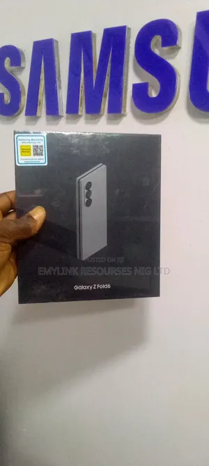New Samsung Galaxy Z Fold6 256 GB Gray