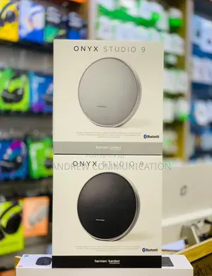 Onyx Studio 9 Speaker