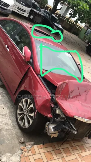 Hyundai Sonata 2012 Roof and Windscreen Glass Available