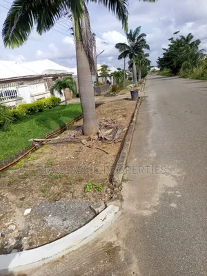 600sqm Fully Detached Bungalow Land at DPC