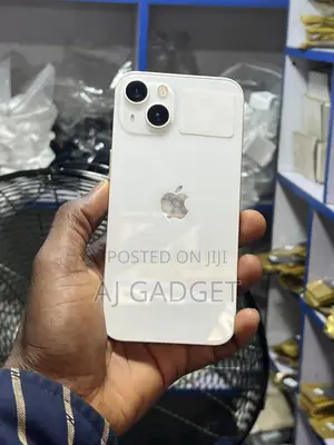 Apple iPhone 13 128 GB White