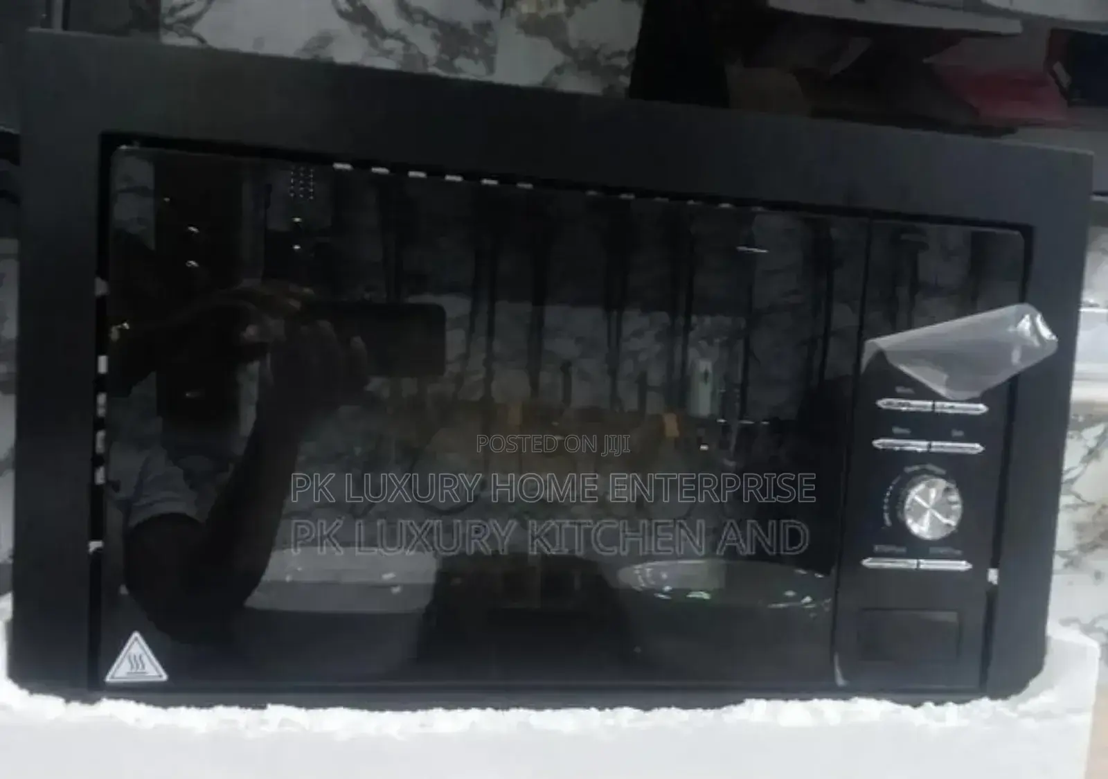 Microwave With Grill