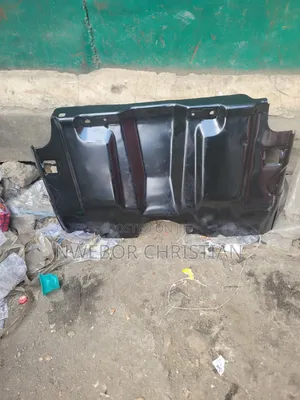 Engine Cover for Toyota Tacoma 05 Is Available
