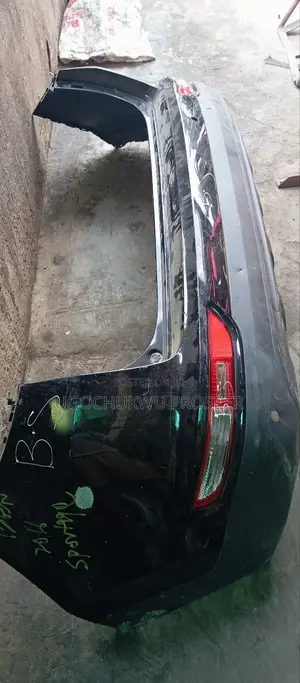 Complete Bumper for Kia Sportage Back With Reflector