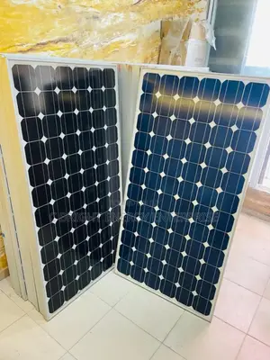 300watts Trina Solar Panels