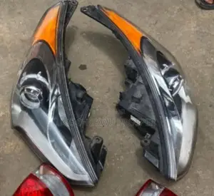 Hyundai Voloster Complete Head Lamp