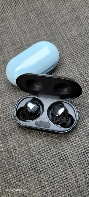 Samsung Galaxy Buds Plus,
