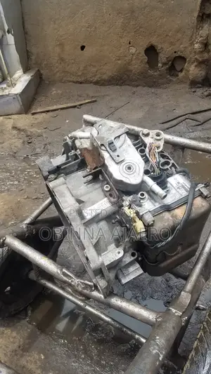 Automatic Tokunbo Gearbox Peugeot Ew10 406 as Available Seen