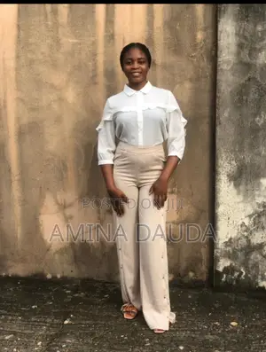 Hotel Frontdesk Staff In Victoria Island